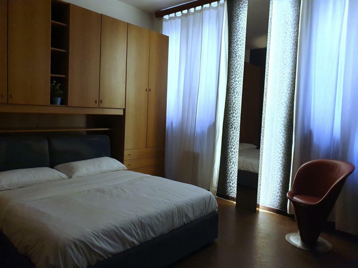 5Min Walk From Duomo! Apartment 100M2 Milan Extérieur photo